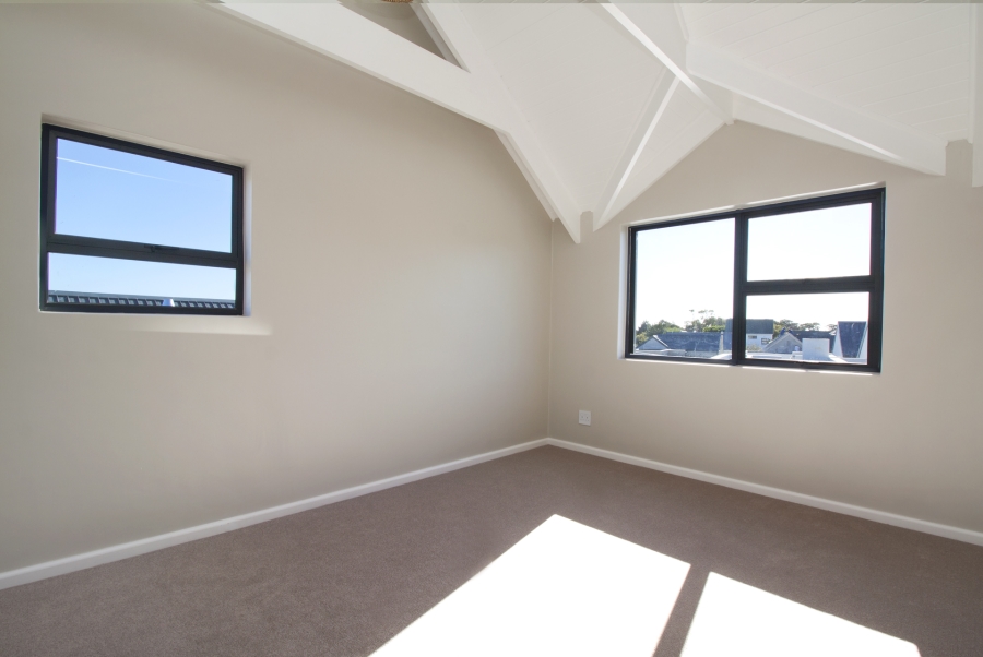 4 Bedroom Property for Sale in Kommetjie Western Cape